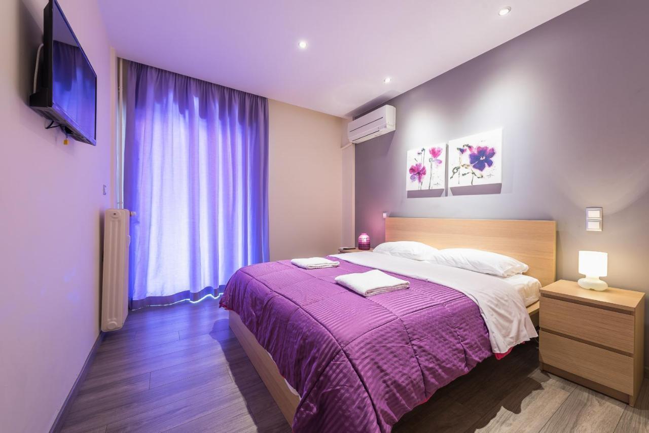 An Impressive 2 Bdr Apt In Glyfada 아테네 외부 사진